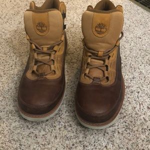 Timberland snow boots